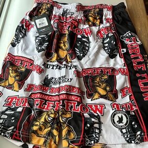 Flow Society Turtle Flow Attack Shorts, YXL